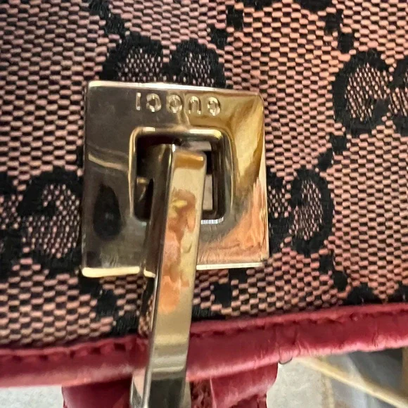 Authentic (Faded) Gucci Tote - Picture 2 of 8